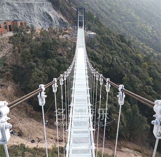 吊橋為什么要進行定期檢修？